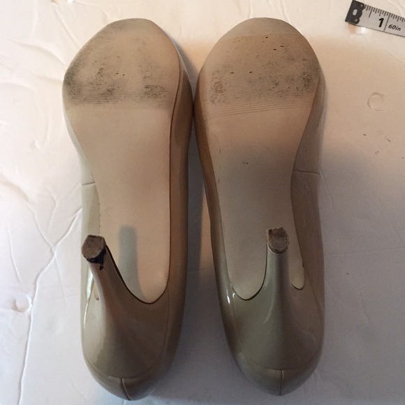 Madden Girl Nude heels Sz 6.5 - Picture 13 of 16